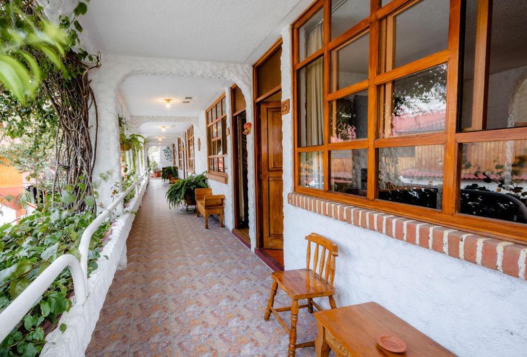 Hotel Fonda del Sol Panajachel Exterior foto
